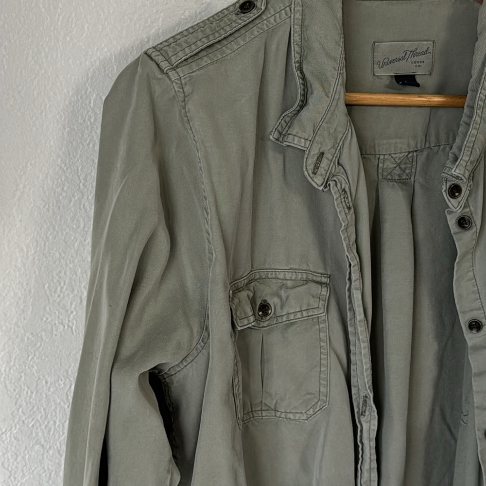Universal Thread Button Up - image 2